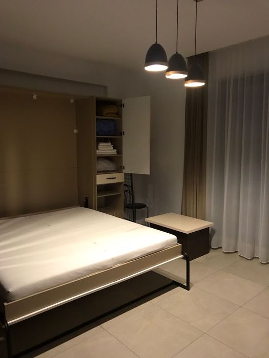 Ofer spre Inchiriere Studiou de Lux