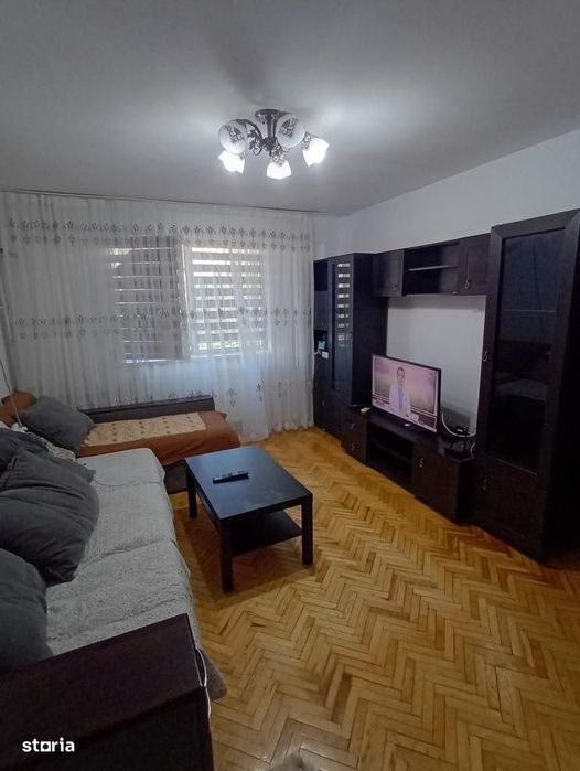 2 Camere, Apusului, Militari / — fotografia 1