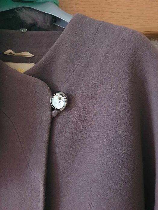 продам зимнее драповое пальто