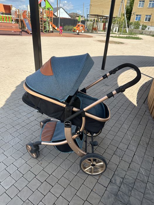 Продам детскую коляску