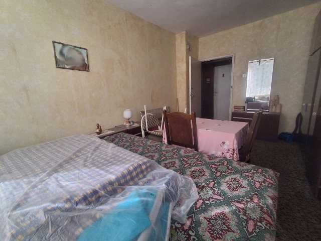 5- стаен апартамент, кв. Вароша, гр. Търговище