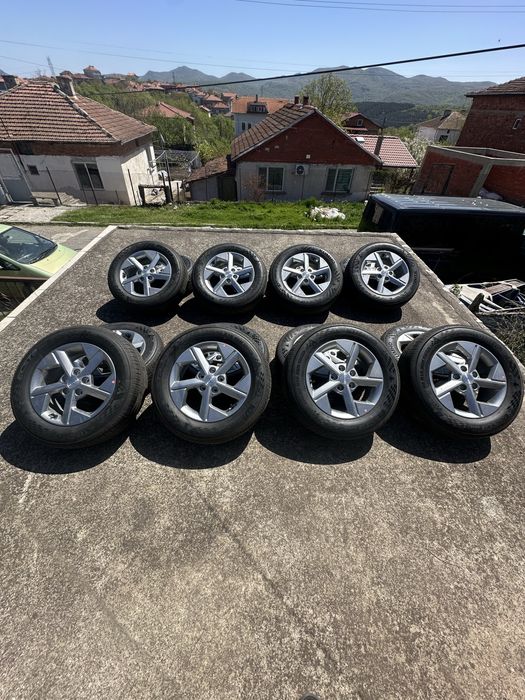 Гуми и джанти за Hyundai 205 65 16
