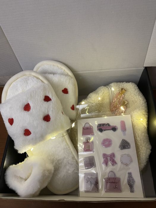 Новогодние подарочные боксы