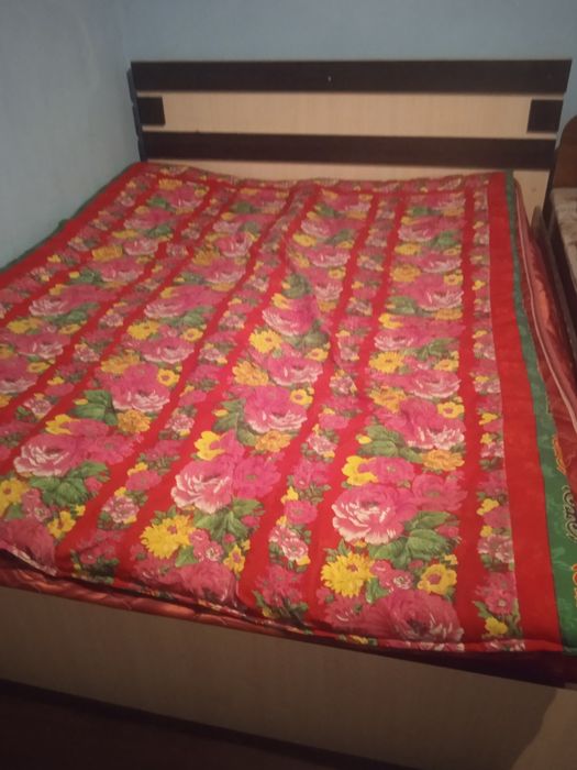 Уи жихаздары сатылады