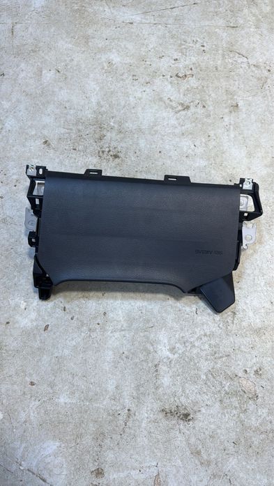 Camry 70 airbag колена