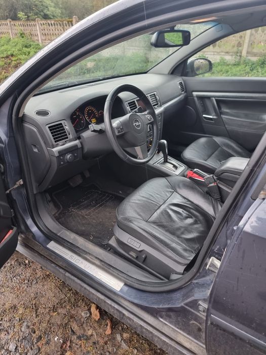 Opel Signum 1.9CDTI 150cp automat