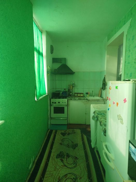 Uy sotiladi 2 xonali shahar markazidan