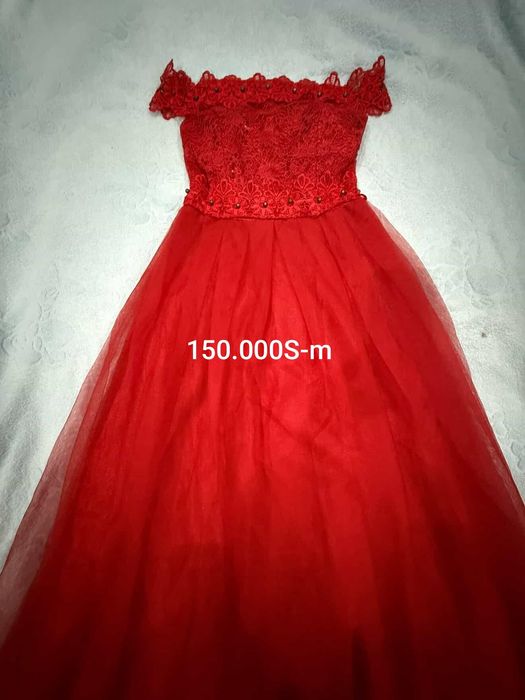 Vecherniy koylak 42-46 razmer