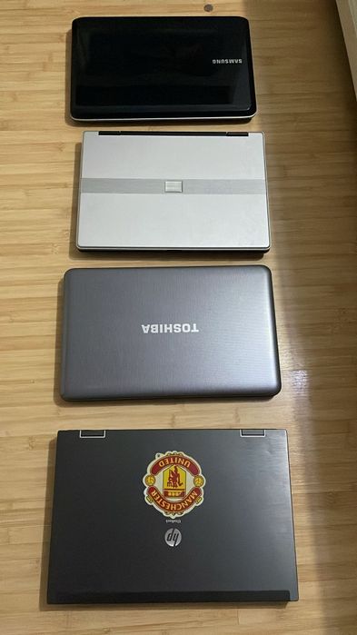 Vând 4 laptopuri în stare de funcționare