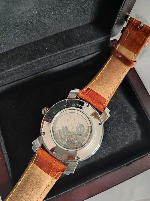 Часы механические SOBRANIE