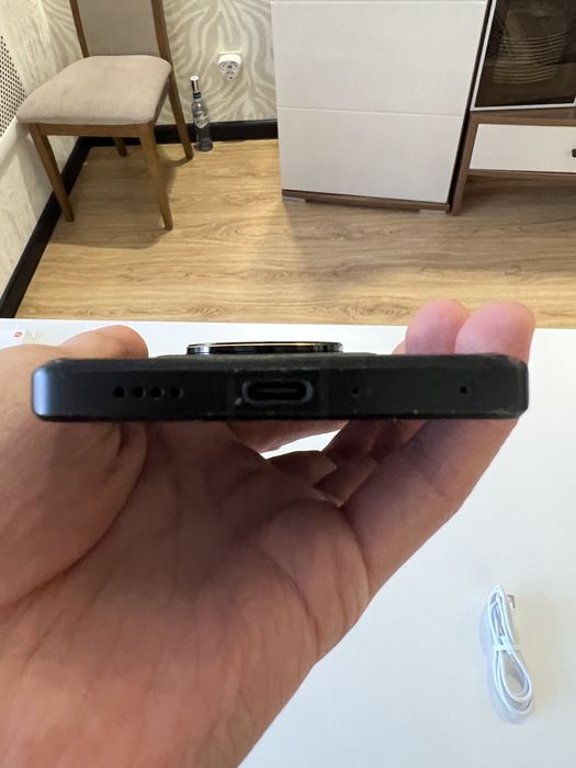 Продам Xiaomi 13 Ultra