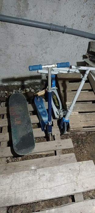 Продам самокат и скейтборд
