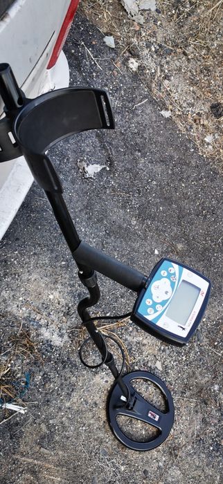 Металлоискатель Minelab X-Terra 705