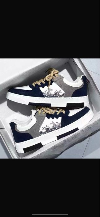 Кроссовки 40 размер новый распродажа