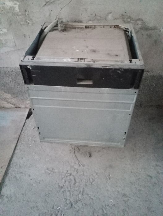 Продам посудомойку б/у