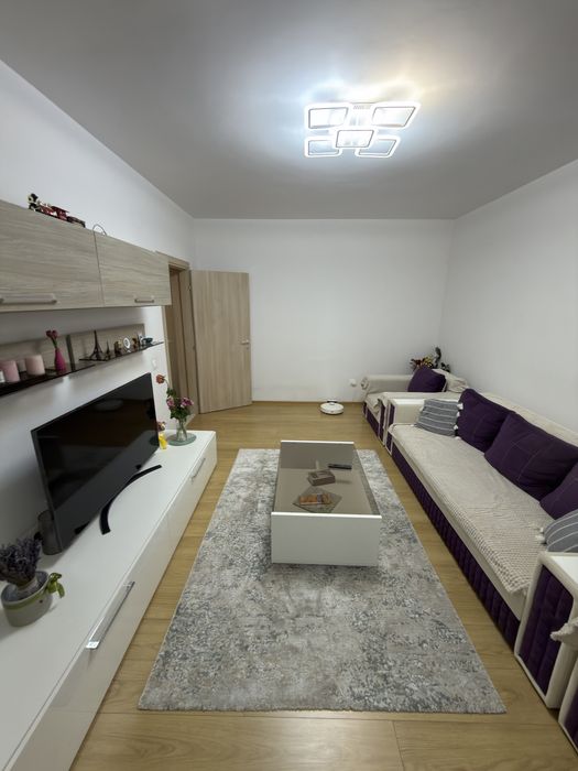 Apartament 2 camere Vest 9 Mai + loc de parcare subteran inclus