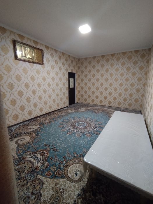 Навоий Шахар М.Таробий 112 а Уй 3 хонали 115 кв