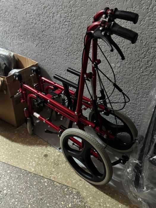 Многофункциональное кресло -коляска