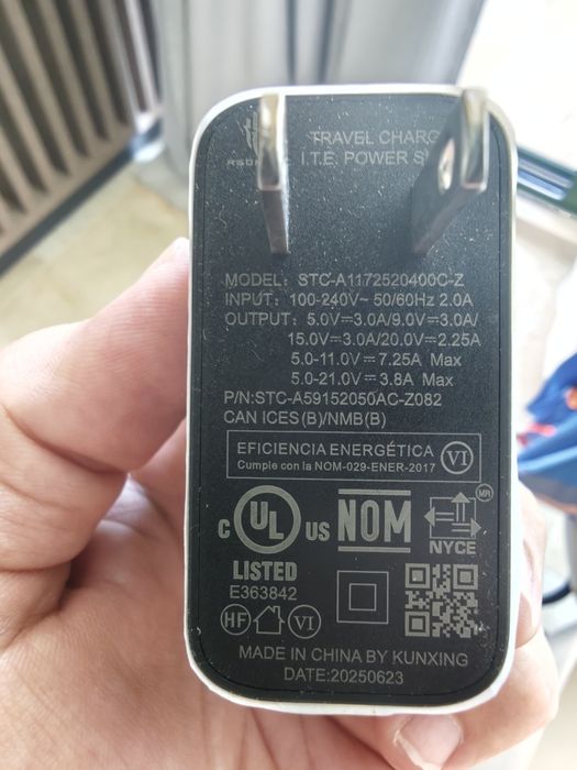 REDMAGIC 11 Pro 16/512 GB – отлично състояние, без следи от употреба