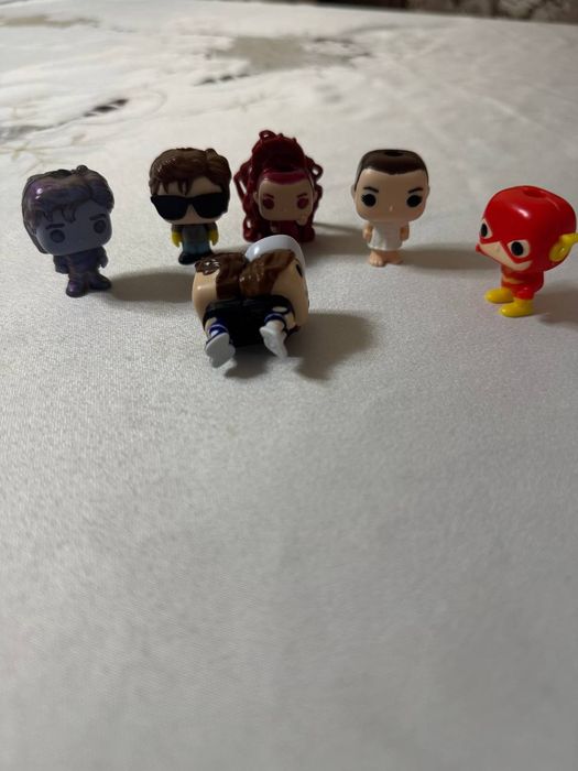 Stranger Things (ОСД) из Kinder joy и Flash DC!