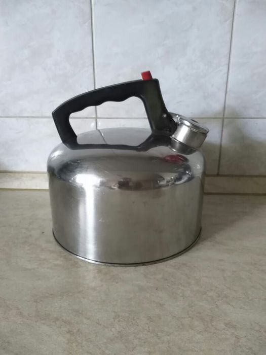 Чайник со свистком