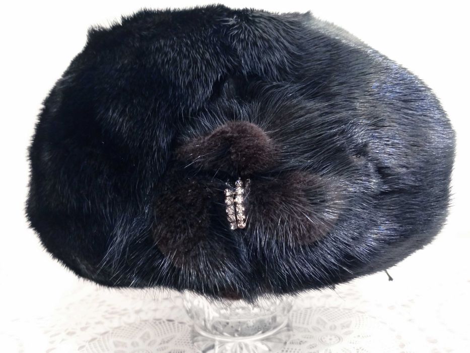 Норковый берет женский