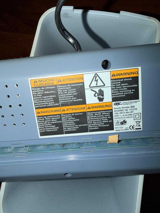 Distrugator documente GBC Security Shredder 360S