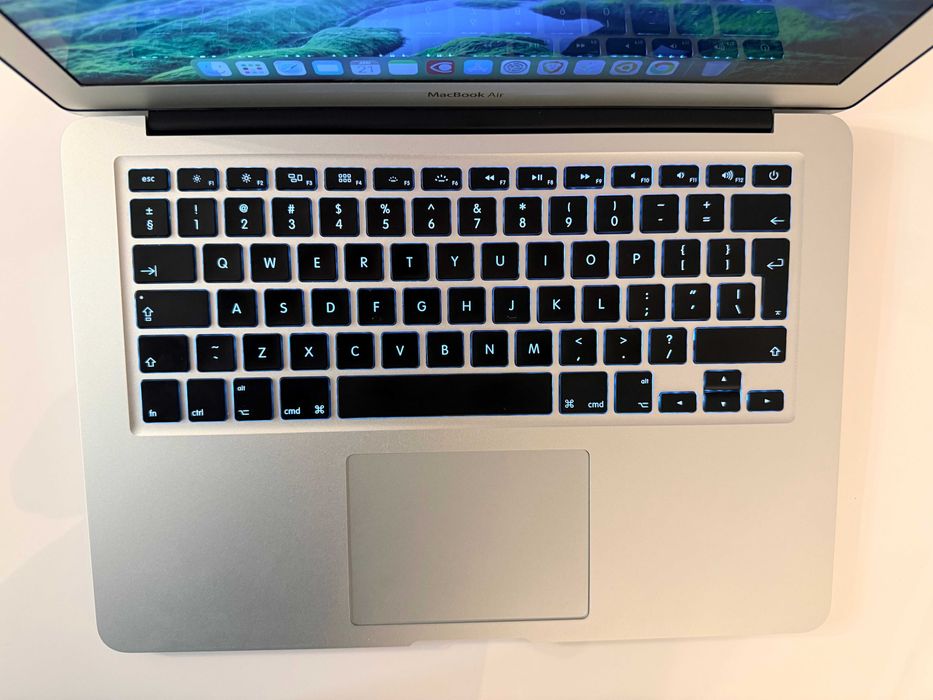 Apple MacBook Air 13"