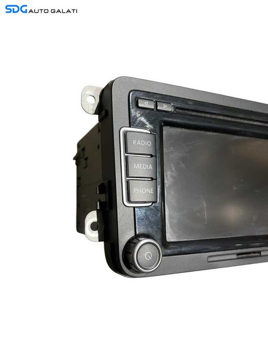 Radio CD Player Fara Safe Code Volkswagen Scirocco 2008 - 2017 Cod 3C8035195 [C3876]