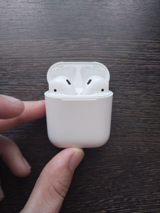Оригинальные Apple AirPods 2 — полностью рабочие