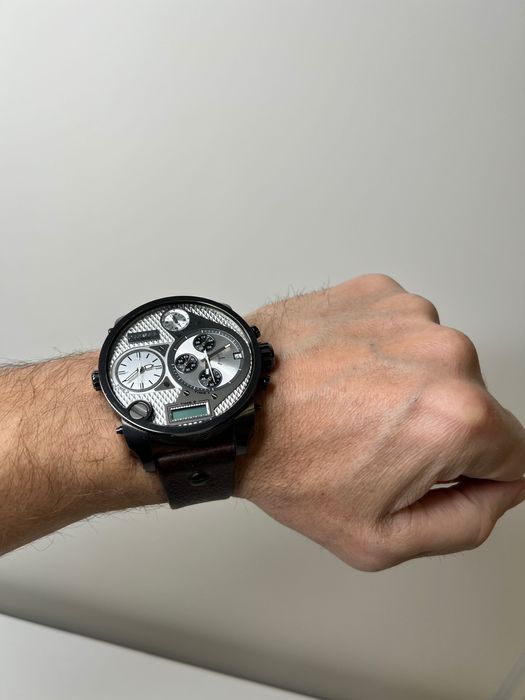 Часы мужские DIESEL