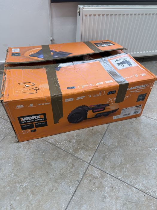Robot de tuns iarba worx wr155e (nou)!!