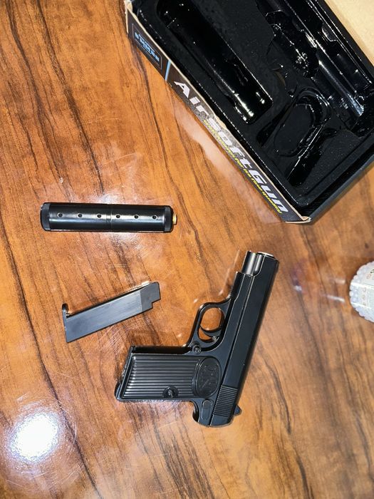 Pistolet 250 ming sum