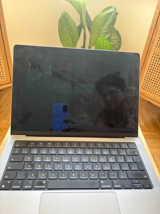 Apple MacBook Pro 14" M1, 16GB RAM, 1TB SSD - за части