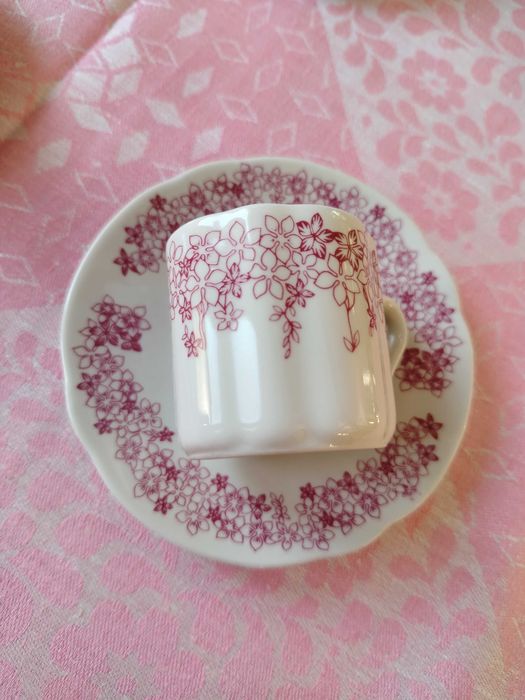 НОВ български сервиз за кафе