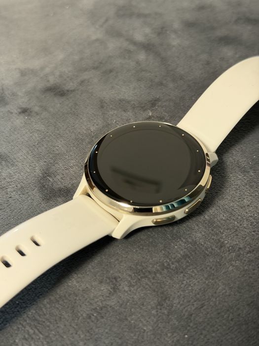 Garmin Venu 3S – Cream Gold / Ivory – stare foarte bună