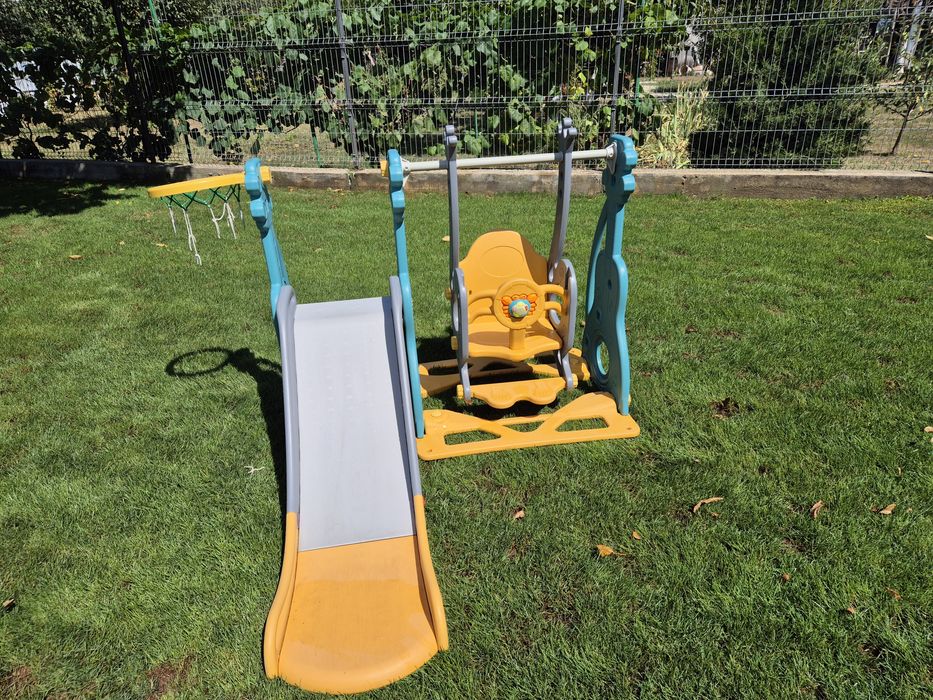 Leagan și tobogan bebe