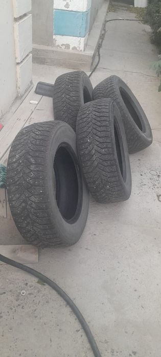 Продам покрышки 215/65/р16