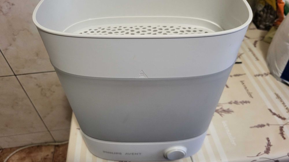Sterilizator biberoane Philips Avent
