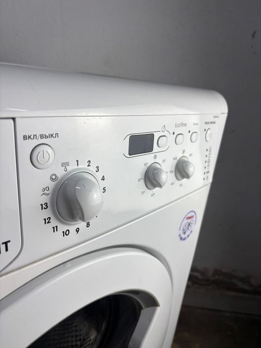 Стиральная машина Indesit 6 кг