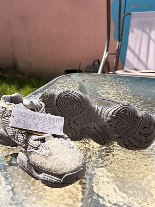 YEEZY 500 STONE SALT