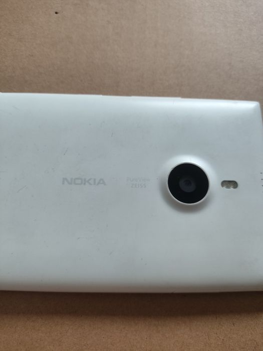 Nokia Lumia 1520 на запчасти
