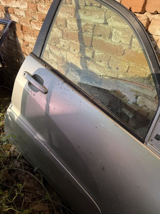 Преден капак тойота рав 4 rav 4