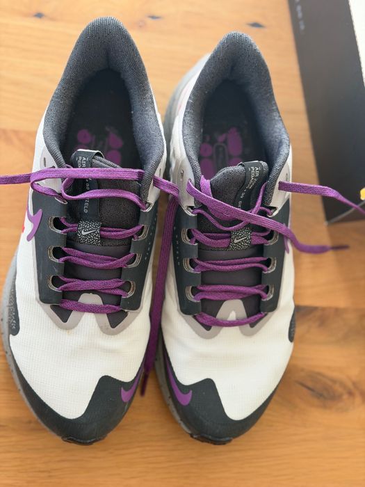 маратонки Nike air