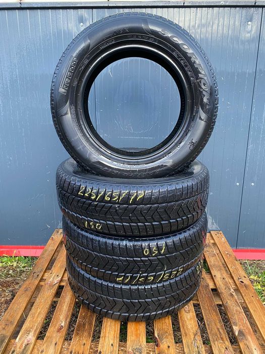 Set 4 anvelope iarna Pirelli 225 65 R17, dot 09.2013, 4.71mm