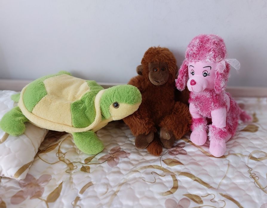 Плюшени играчки 30см.