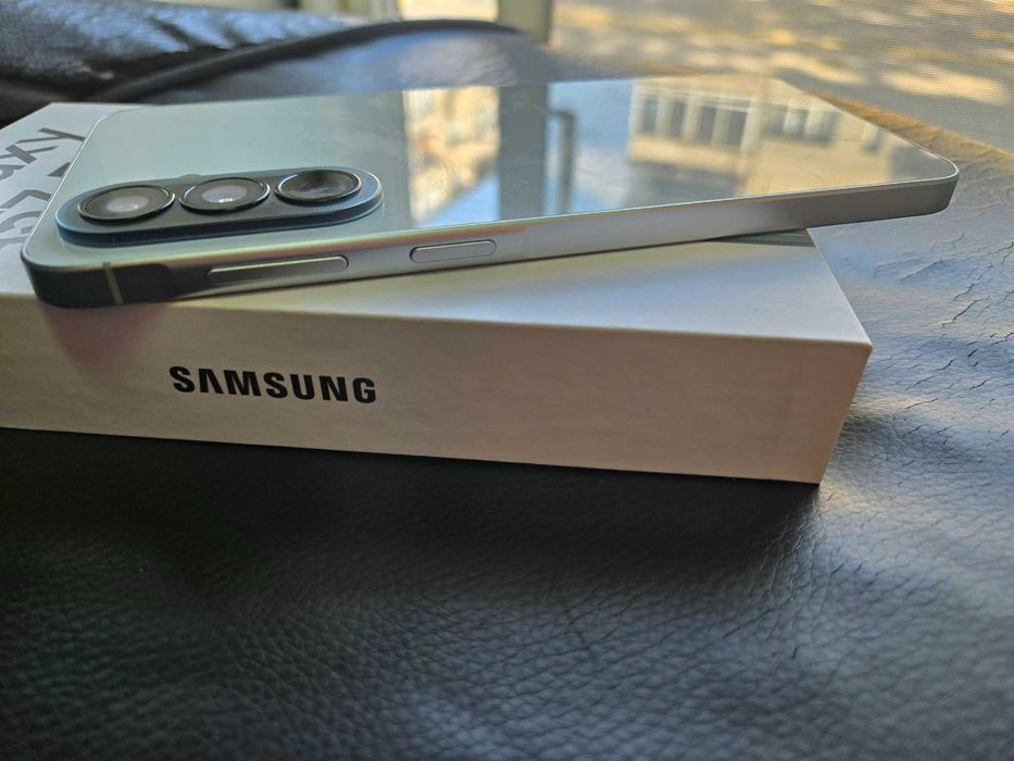 Samsung A57 8/128gb