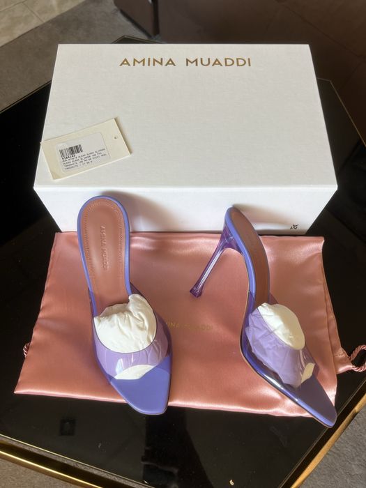 Чисто нови оригинални amina muaddi
