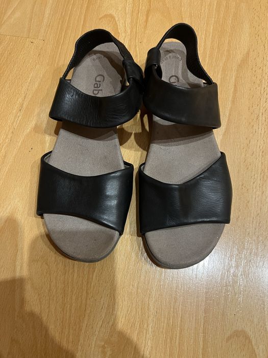 Sandale negre din piele Gabor