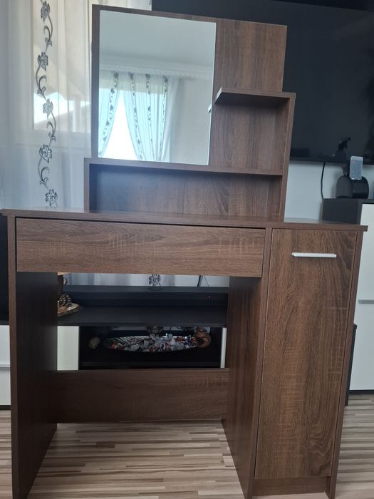 Masuță de toaleta